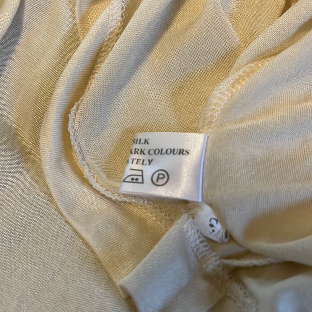 100% Genuine Silk Machine Washable Cream Long Sleeve Two Piece Pajama Set - Picture 12 of 16